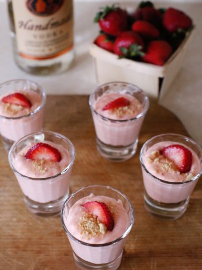 Strawberry Cheesecake Pudding Shots thumbnail