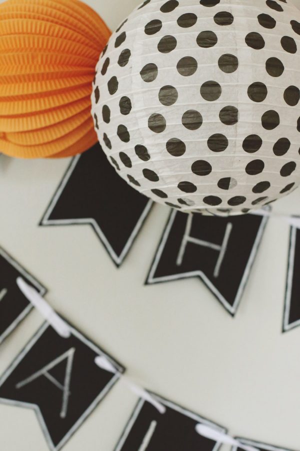 4 Easy Tips for Hosting a Halloween Party from @cydconverse