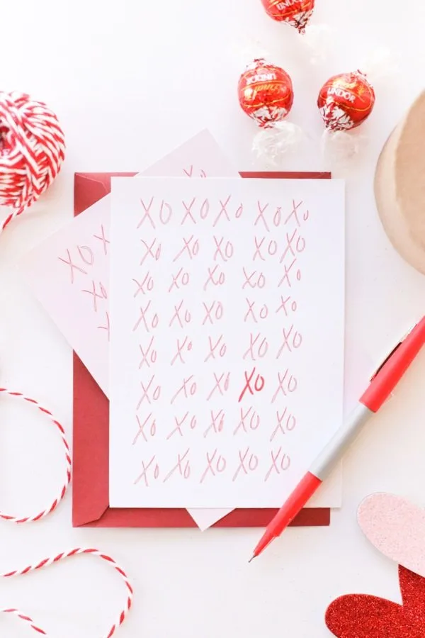 DIY Printable XO Valentine's Day Cards from @cydconverse