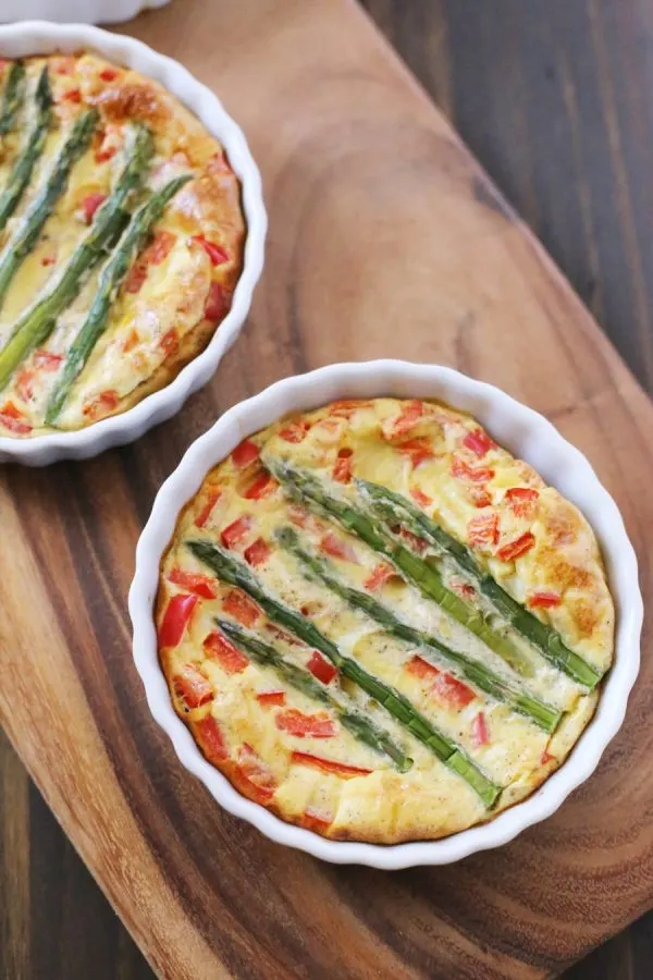 Mini Asparagus Frittatas from @cydconverse