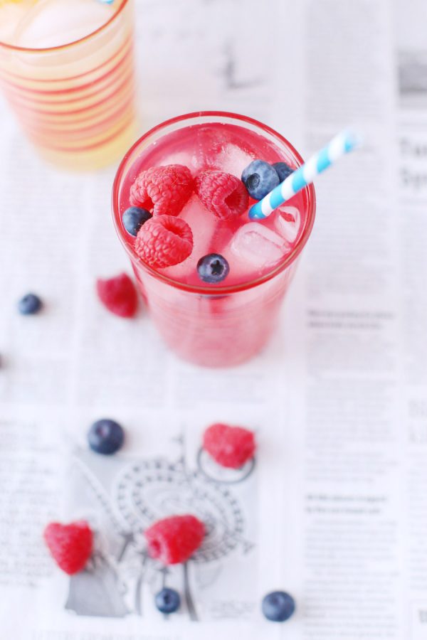 Mixed Berry Gin Cocktail from @cydconverse