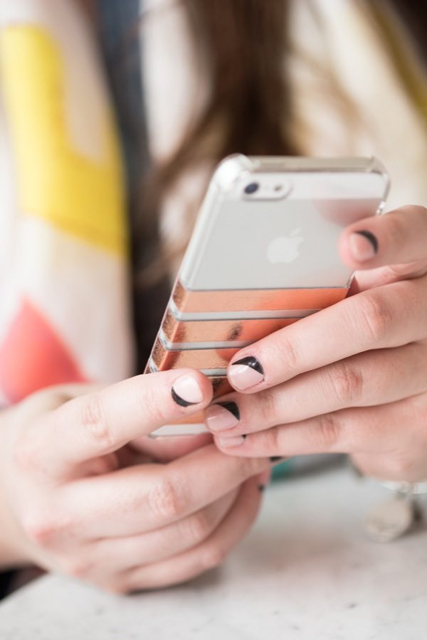 DIY Foil Striped iPhone Case by @cydconverse