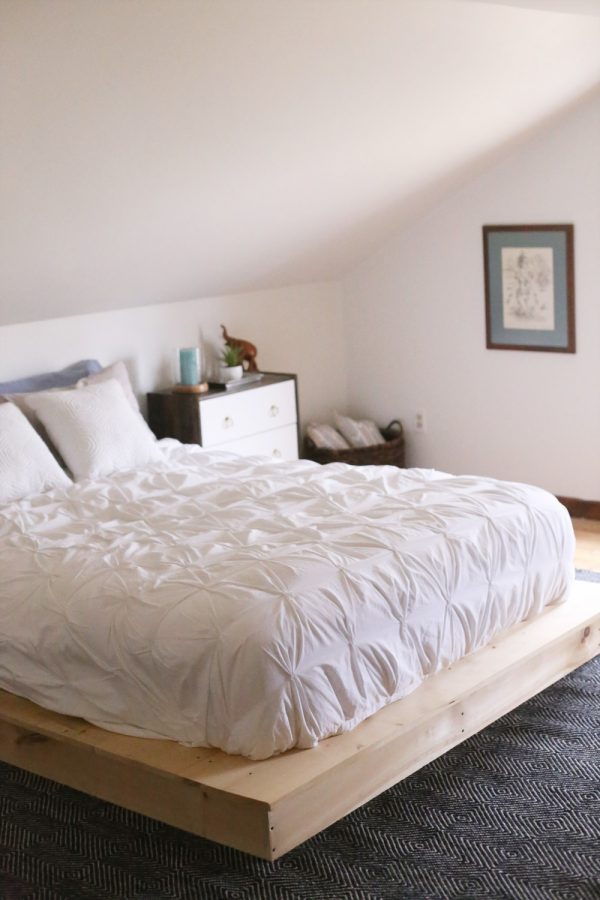 Bedroom Makeover from @cydconverse | Paint by @valsparpaint - Transparent VR106E