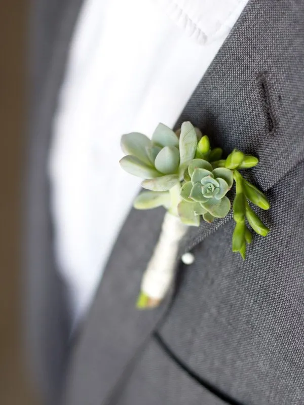 DIY Succulent Boutonniere from @cydconverse