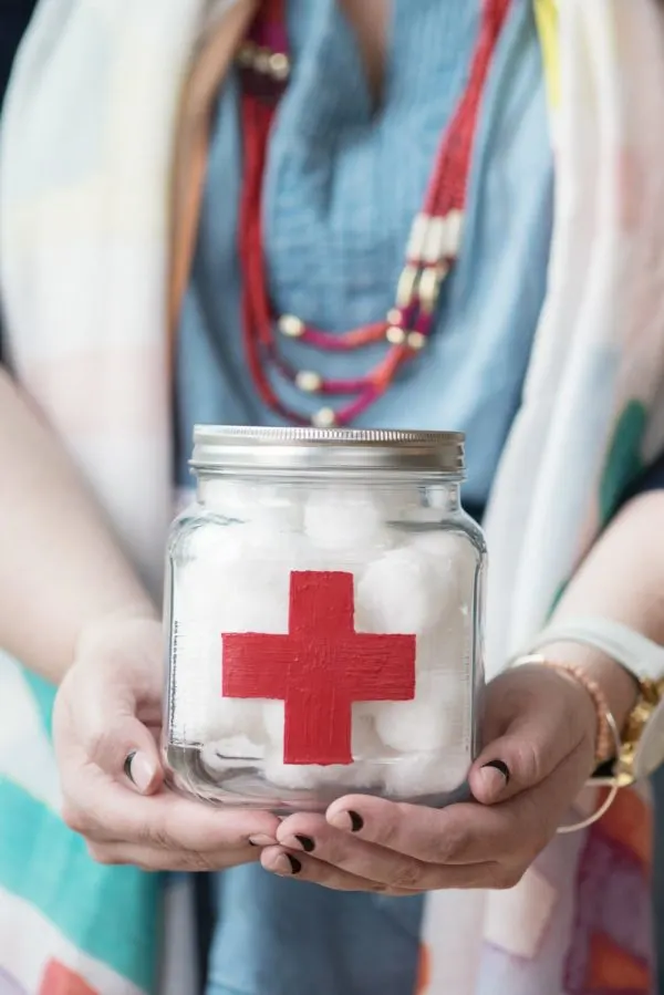 DIY First Aid Apothecary Jar from @cydconverse