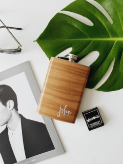 DIY Wood Grain Flask | Homemade Father's Day Gift Ideas from @cydconverse