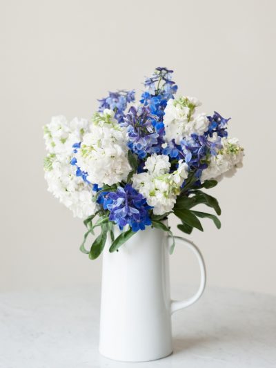 DIY Grocery Store Flower Arrangement thumbnail