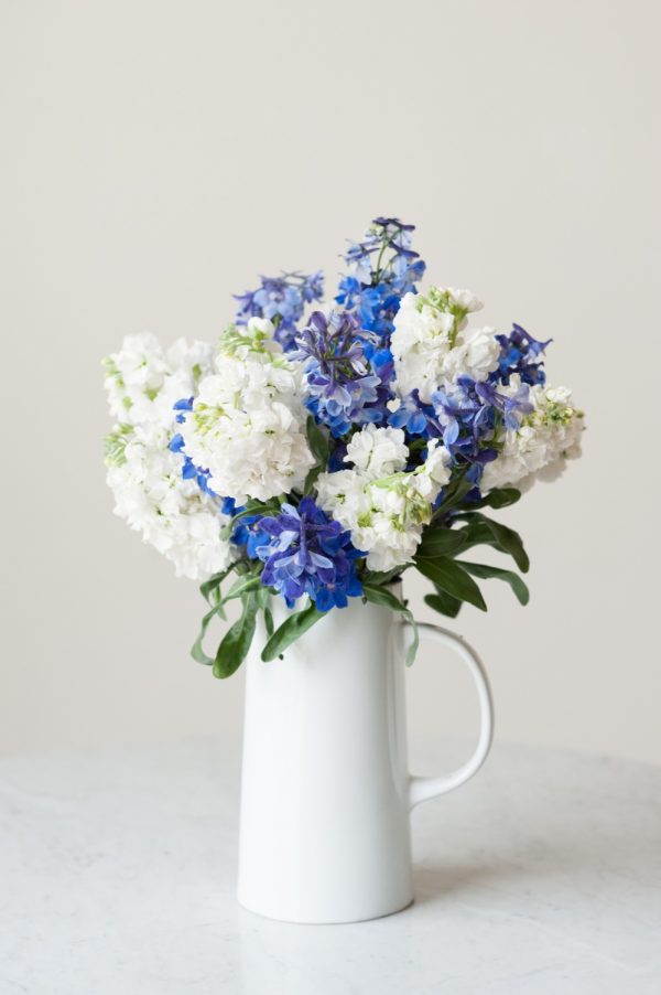 DIY Grocery Store Flower Arrangement by @cydconverse