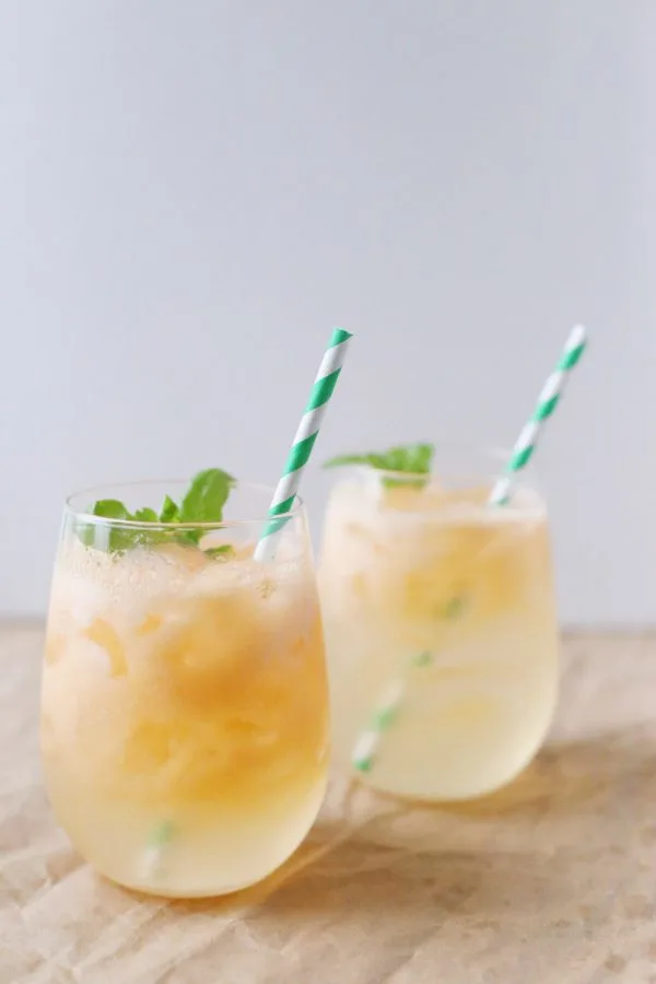 Melon Basil White Wine Spritzer from @cydconverse