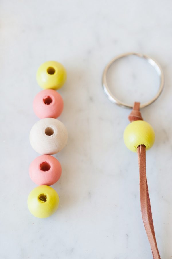 DIY Wooden Bead Keychain by @cydconverse