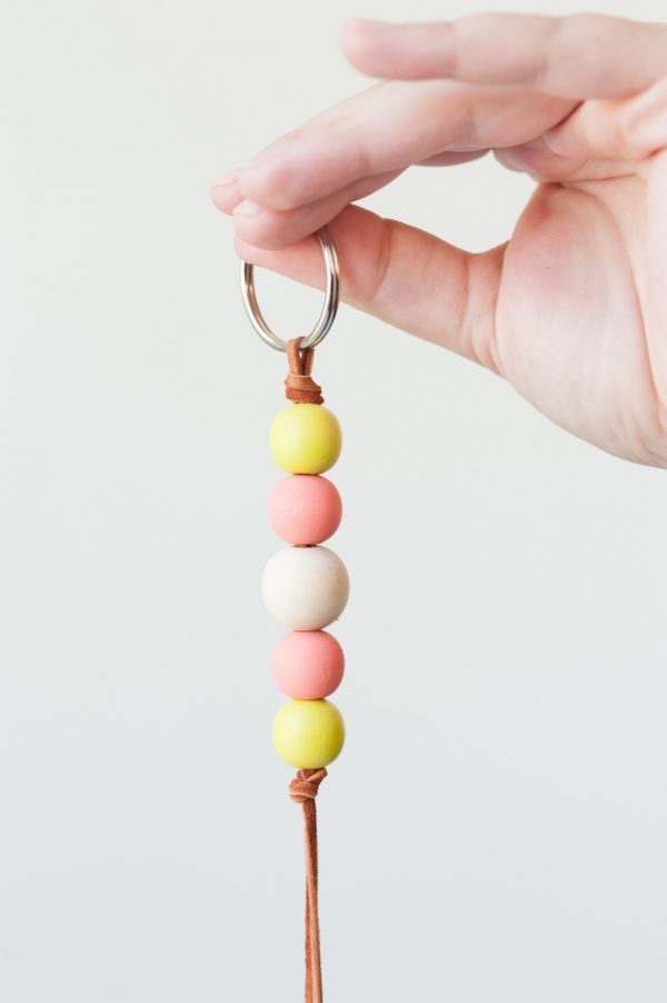 DIY Wooden Bead Keychain by @cydconverse