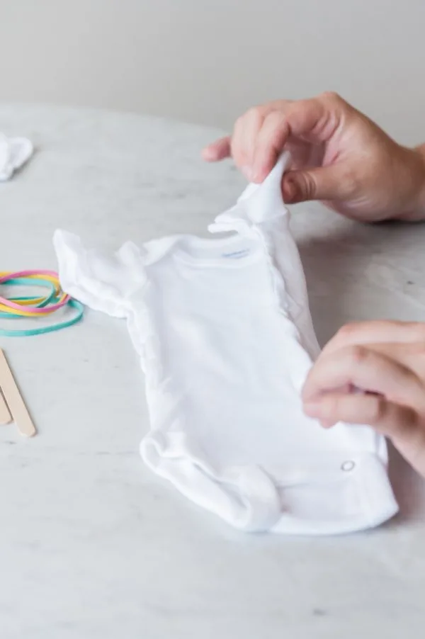 DIY Shibori Onesie by @cydconverse