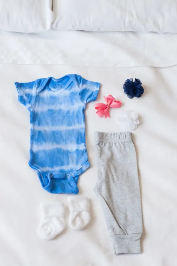 DIY Shibori Onesie by @cydconverse