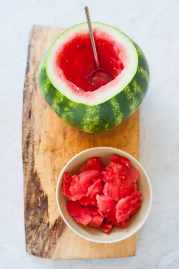 DIY Watermelon Flower Centerpiece by @cydconverse