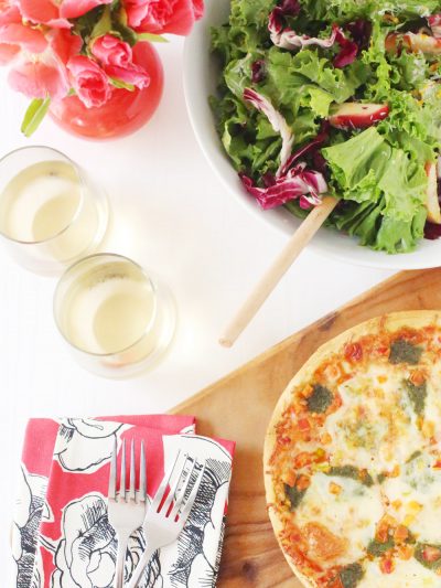 Host a Summer Pizza Party + Giveaway thumbnail