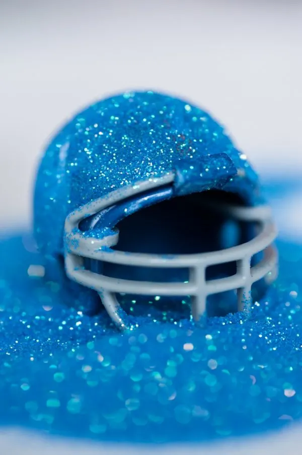 DIY Glitter Football Helmets by @cydconverse