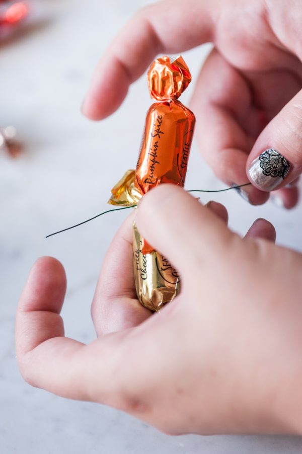 DIY Halloween Chocolate Truffle Party Garland by @cydconverse