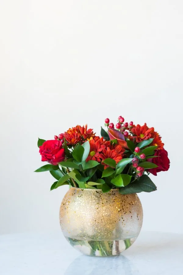 DIY Christmas Centerpiece by @cydconverse