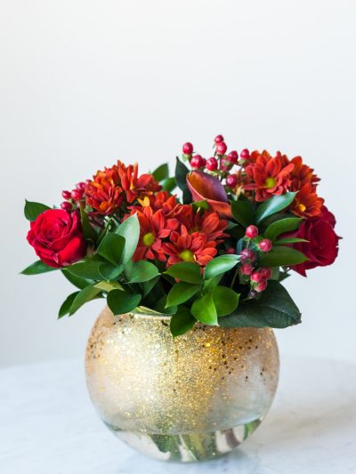 DIY Gold Confetti Glitter Vase thumbnail