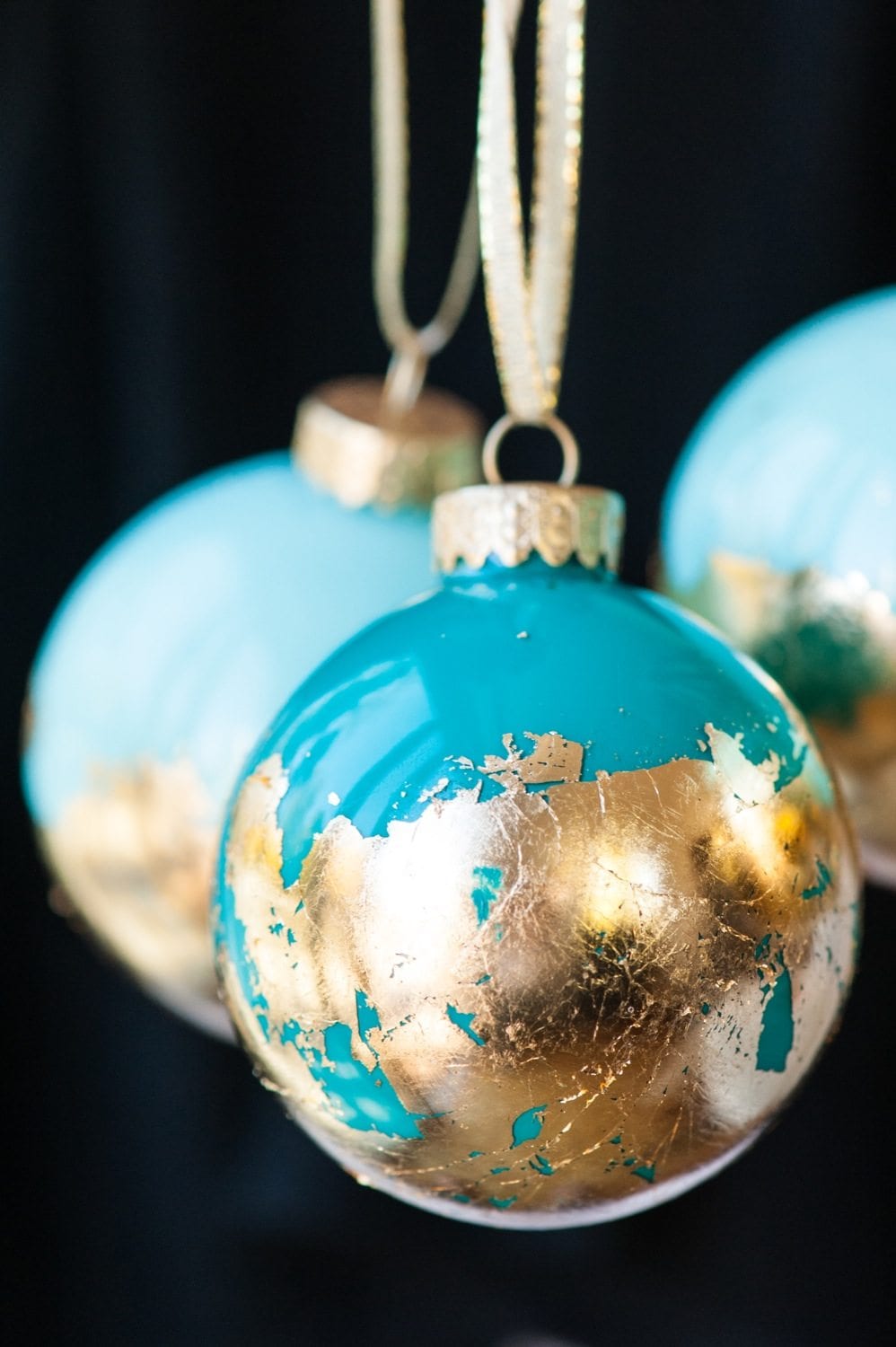 How to Make Easy and Beautiful Gold Leaf Christmas Ornaments