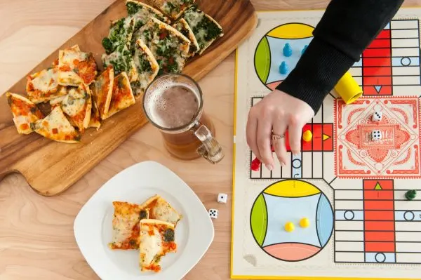 Hosting An Impromptu Snow Day Board Game Party by @cydconverse