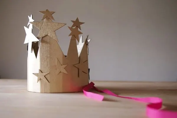 DIY Cardboard Crown