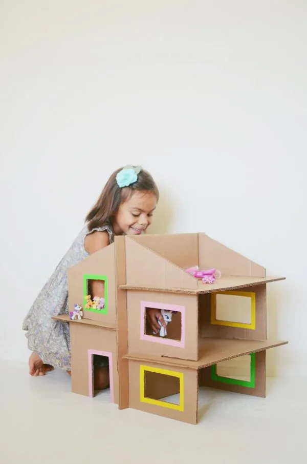 DIY Cardboard Dollhouse