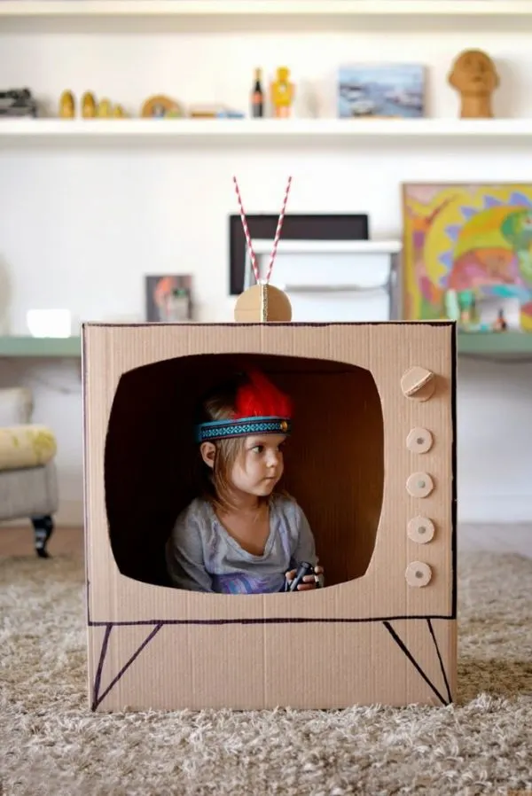 DIY Cardboard Television