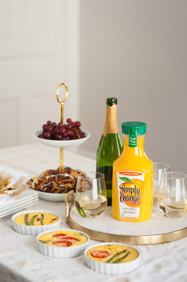 How to Host a Sweet and Simple Spring Brunch from @cydconverse
