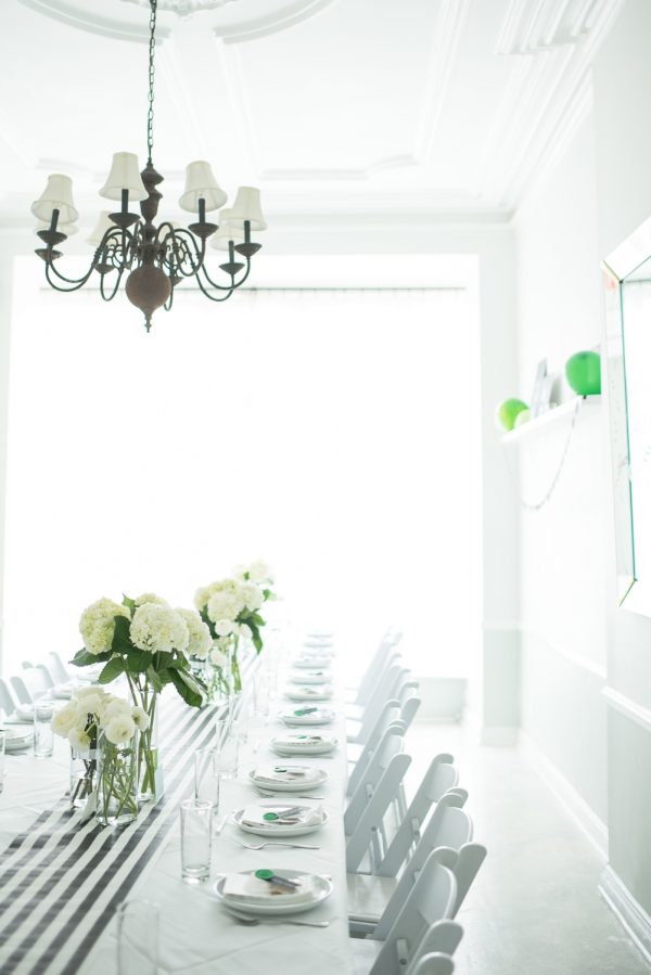 Modern Baby Shower Decor | Baby Shower Ideas from @cydconverse
