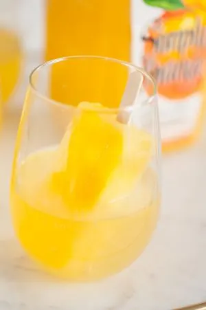 Farm-To-Table-Brunch-With-Simply-Orange-Popsicle-Mimosas-The-Sweetest-Occasion-0074resized 2
