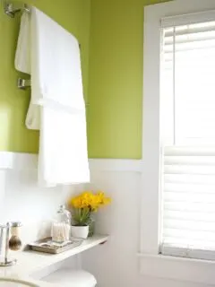 Mini Bathroom Renovation | Bathroom Paint Colors from @cydconverse and @valsparpaint