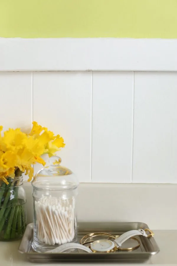 Mini Bathroom Renovation | Bathroom Paint Colors from @cydconverse and @valsparpaint