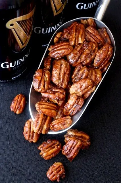 Guinness Beer Nuts | 17 Awesome Guinness Recipes from @cydconverse