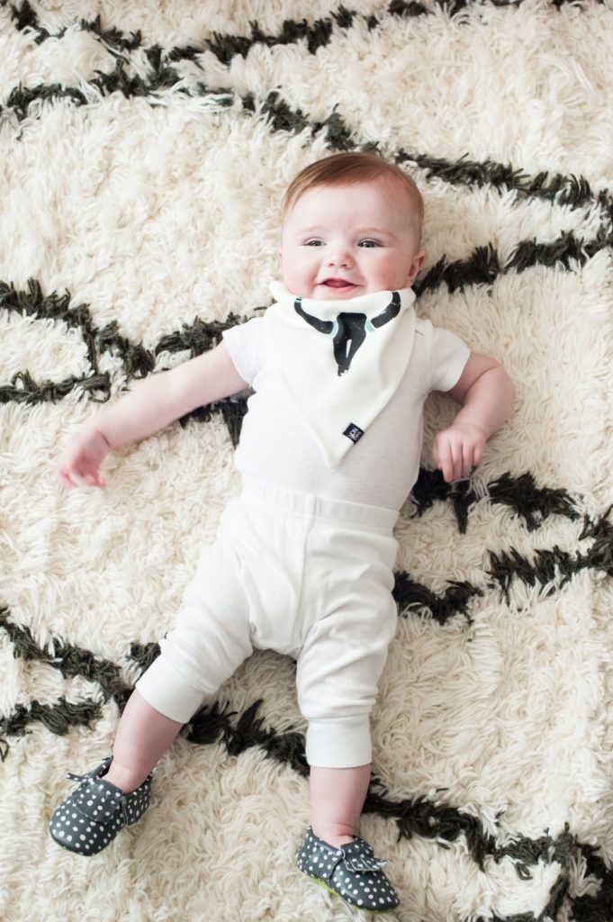 Five Month Baby Photos from @cydconverse | Baby photos, newborn photos, baby blog
