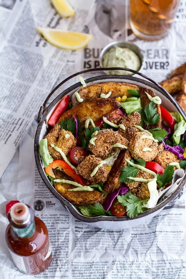 Cajun Shrimp Po Boy Salad | Best summer salad recipes for dinner from @cydconverse