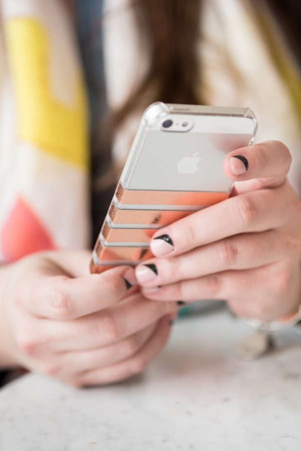 How to Use Snapchat | Click through or pin for later to get to quick, easy lowdown and lots of Snapchat tips from @cydconverse
