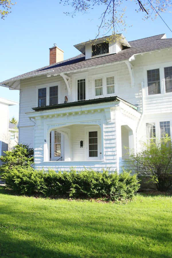 An Old House Renovation Update from @cydconverse | Follow along with our old house renovation of our 1910 craftsman style home in upstate New York. We'll be sharing design ideas, renovation tips, home improvement ideas and more!