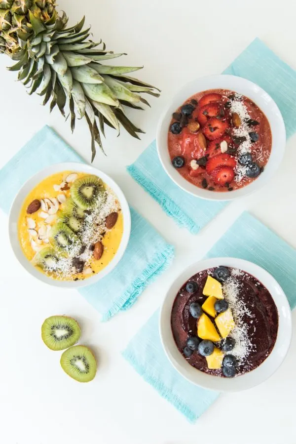 How to Make Fresh Summer Smoothie Bowls | Made with amazing @v8juices - real veggies for real people!