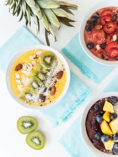 How to Make Fresh Summer Smoothie Bowls thumbnail