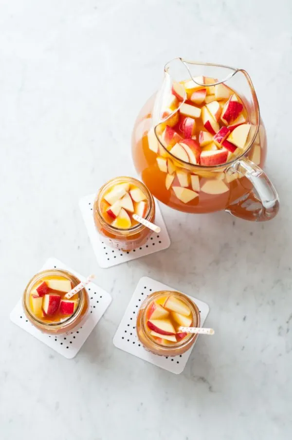 Caramel Apple Sangria | 15 Sangria Recipes for Late Summer and Fall | Cocktail recipes, entertaining tips and party ideas from @cydconverse
