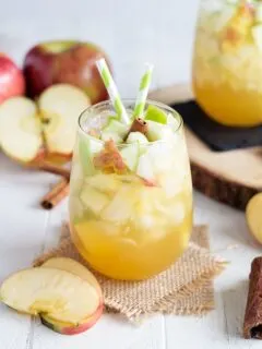 Apple Pie Sangria | 15 Sangria Recipes for Late Summer and Fall | Cocktail recipes, entertaining tips and party ideas from @cydconverse
