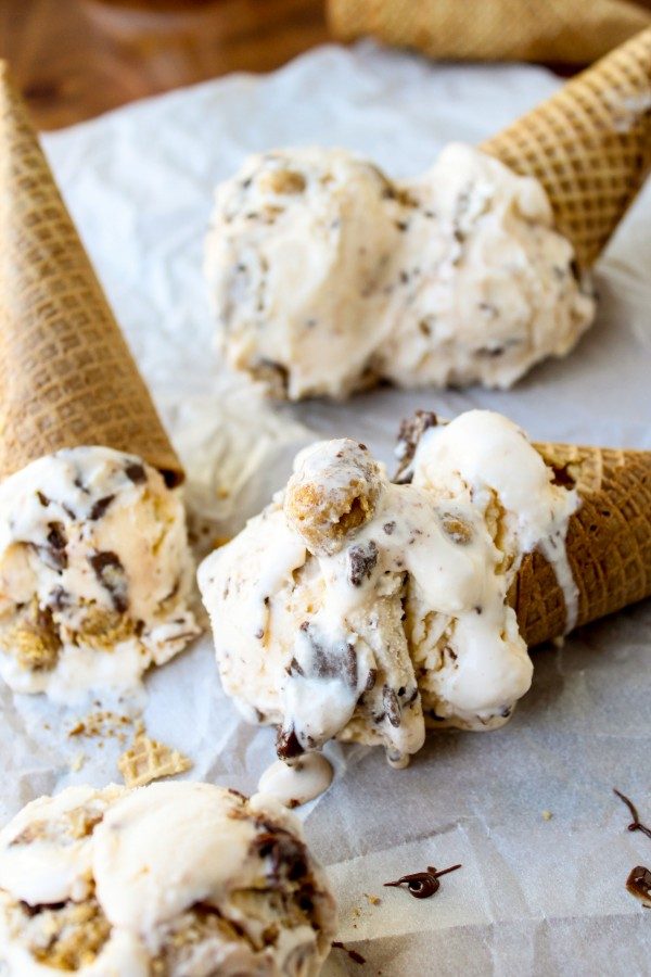 Peanut Butter Cup Ice Cream Recipe | Best Homemade Ice Cream Recipes from @cydconverse