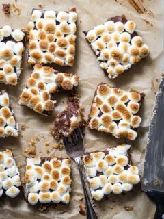 S'mores Bars Recipe | 12 Delicious Camping Recipes from @cydconverse plus camping tips and a camping packing list!