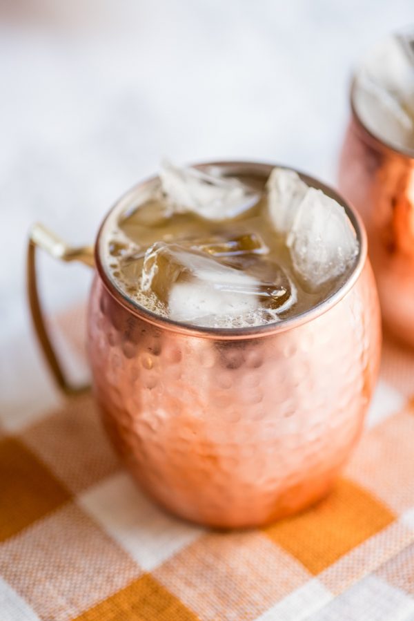 Pumpkin Ale Spiked Cider | Party appetizers, party cocktails, party ideas, party recipes and more from @cydconverse