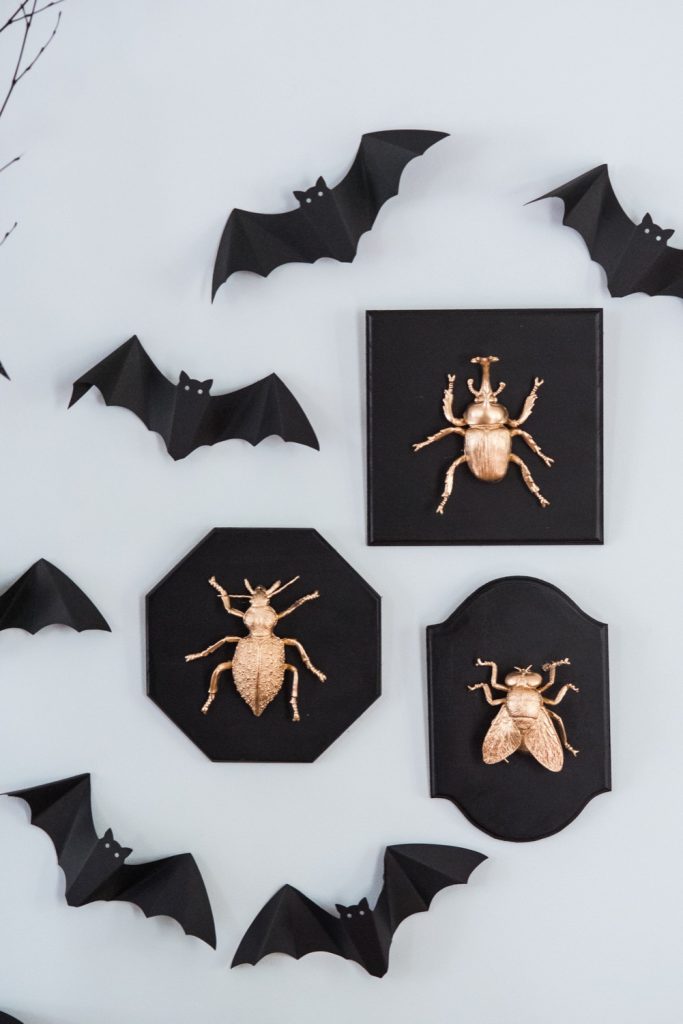 DIY Taxidermy Plaques | Halloween ideas, Halloween decorations and Halloween party ideas from @cydconverse