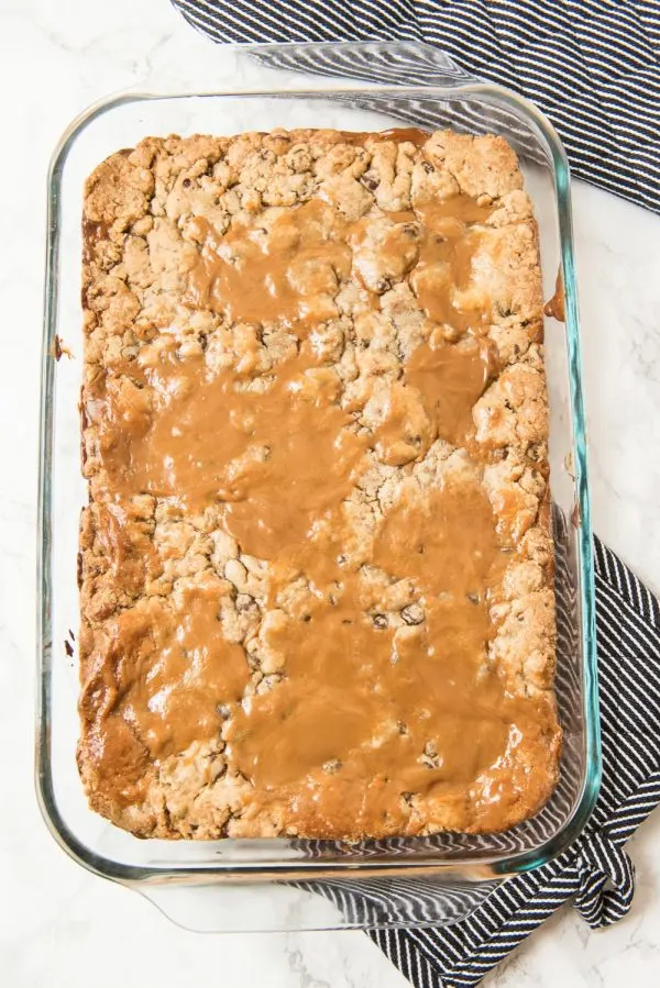 Triple Layer Dulce de Leche Brownie Cookie Bars Recipe from @eaglebrand and @cydconverse | Best fudge recipes, cookie exchange recipes and party ideas!