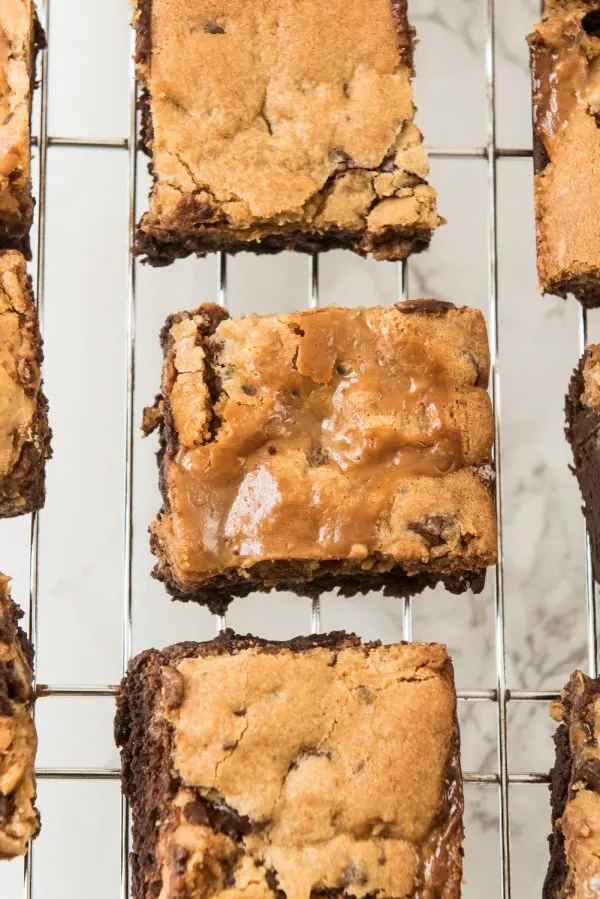 Triple Layer Dulce de Leche Brownie Cookie Bars Recipe from @eaglebrand and @cydconverse | Best fudge recipes, cookie exchange recipes and party ideas!