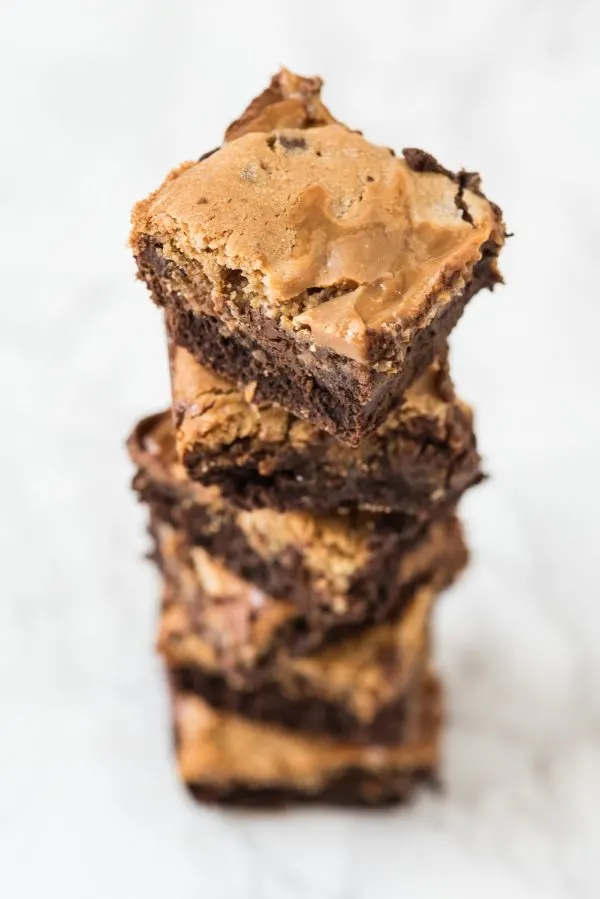 Triple Layer Dulce de Leche Brownie Cookie Bars Recipe from @eaglebrand and @cydconverse | Best fudge recipes, cookie exchange recipes and party ideas!