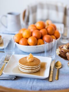 A Kid Approved Holiday Brunch Menu | Brunch ideas, brunch recipes, holiday recipes and more from @cydconverse